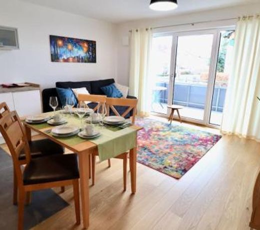 Bad Aibling Getaway by the Spa, Mountains & Lakes