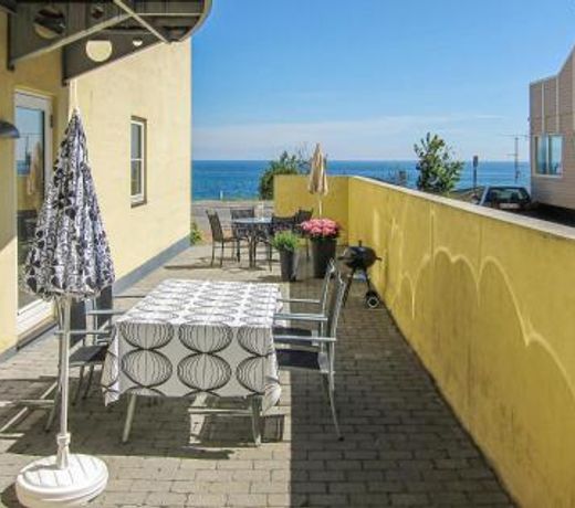 Amazing apartment in Allinge with 2 Bedrooms and WiFi