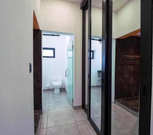 INSTYLE RESIDENCES aT RIZZ SUITES
