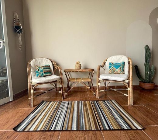 La Casa Guest House