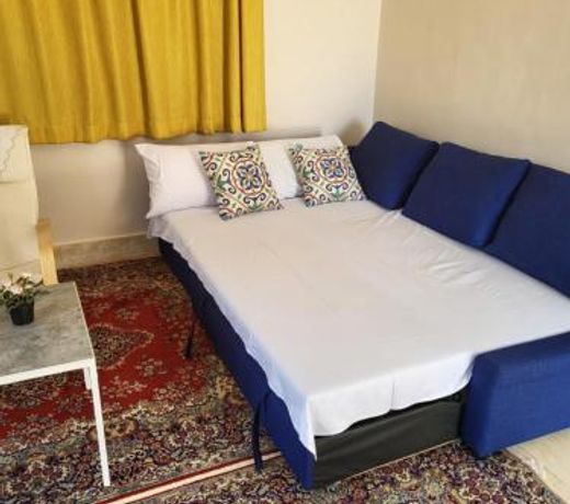 Lovely one-bedroom condo with garden view