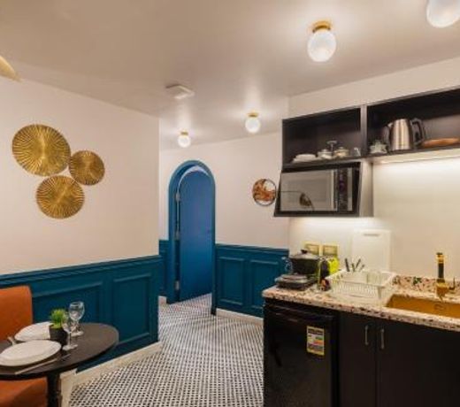 The Neat Nostalgic 2BDR Apt Cairo's Downtown