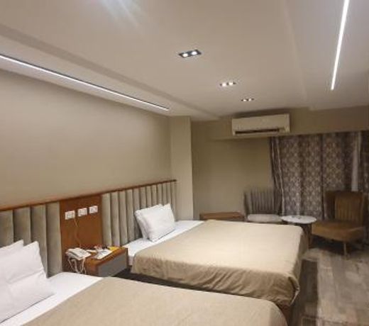 Garden City Plaza Hotel