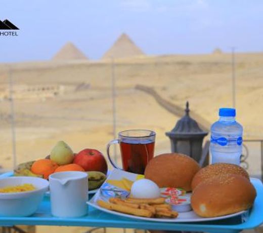 Pyramita Hotel