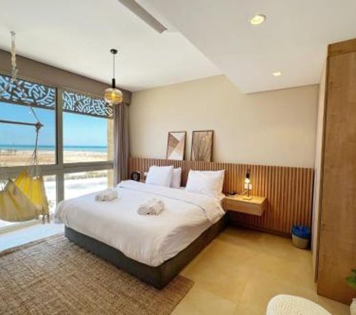 Flawless & Flattering 2 BDR Mangroovy Free Pool & Beach Access