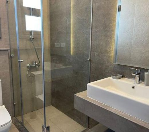 2 bedroom with a private heated pool in Sholan2
