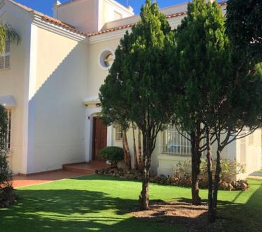 VILLA BONITA