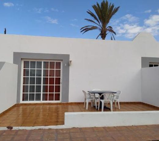 Casa Érika Tarajalejo C