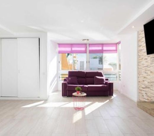 Estudio Oceano Indico con piscina y mar y vistas