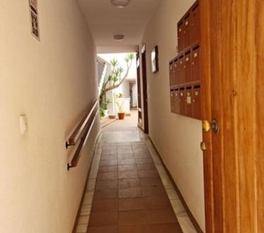 Apartamento centro Rota. 2 minutos de la playa..
