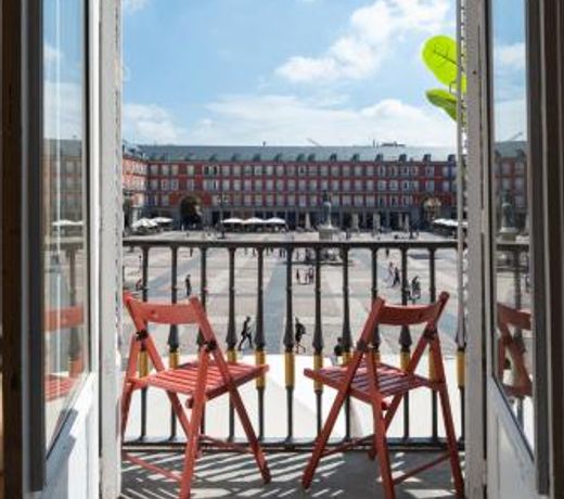 PLAZA MAYOR groups by MONARO*****