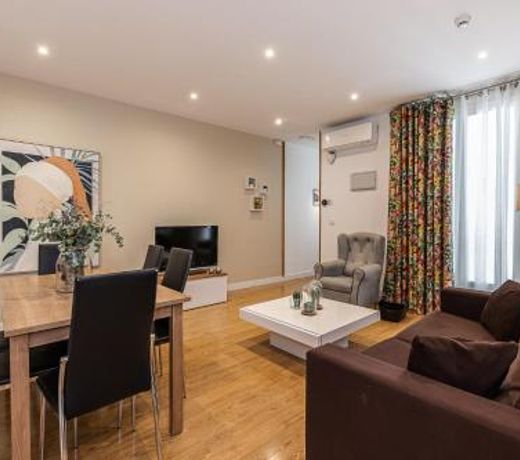 BNBHolder Apartamentos en Sol Confort 5