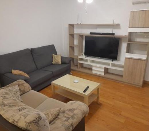 1F Apto Moderno, 80m2, 2 dorm, 4 huespedes AIRE ACOND, WIFI