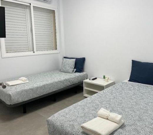 Precioso apartamento con piscina a 50m de la playa