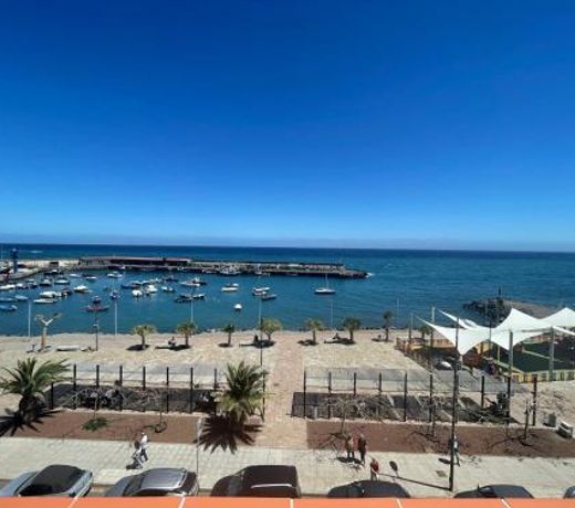 candelaria vacaciones centro, playa 20 metros, in center holidays beach at 20 meters