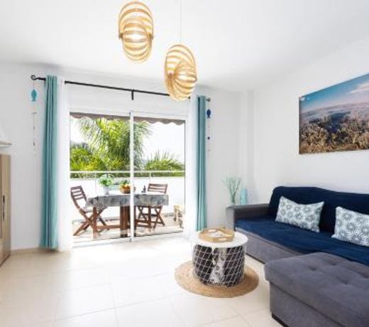 Home2Book Stunning Apartment Bajamar