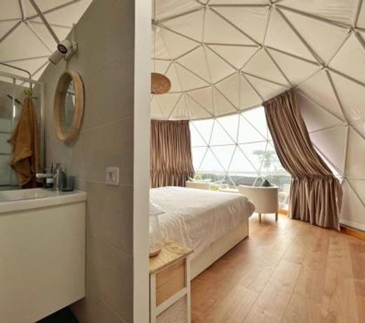 Domo Volcano Suite Experience
