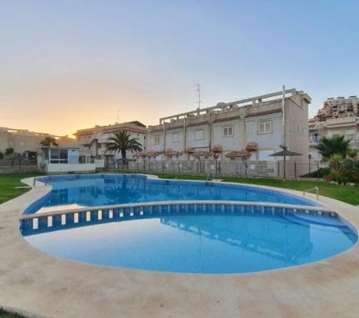 2 Piscinas con Parking - Ideal Vacaciones