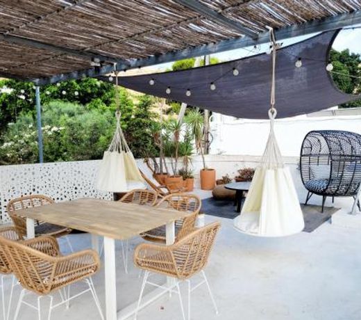 Casa Nomad es su hogar magico en Agua Amarga