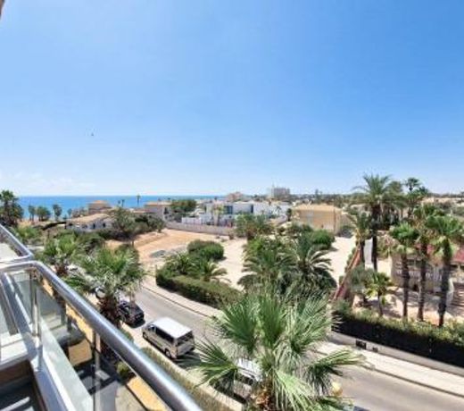 Frontline Beach Apartment
