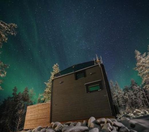 Glass Ceiling Suite Kipinä