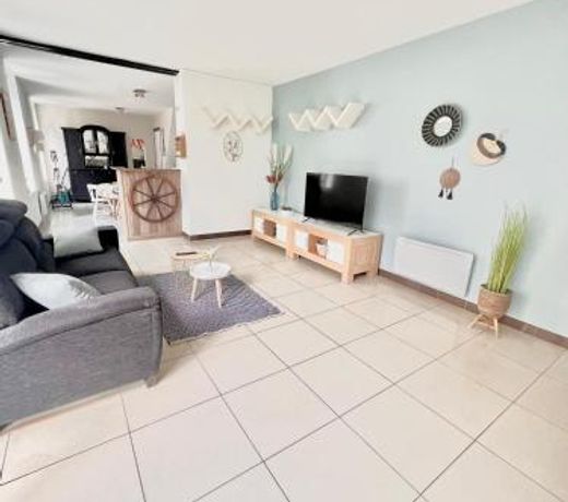 Agreable maison de ville cosy de 122mÂ² + exterieur