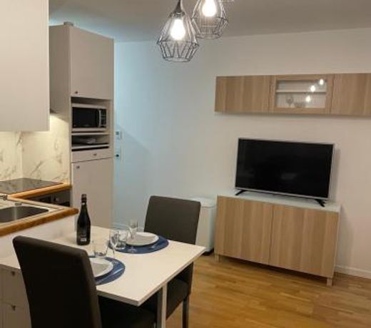 Beau studio cosy entre Paris et Disneyland