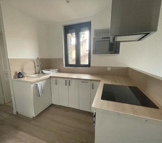 By nuit-parisienne Villemomble joli appartement tout confort