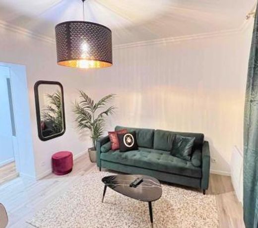 IDF18 Appartement luxueux Tram Paris 30min