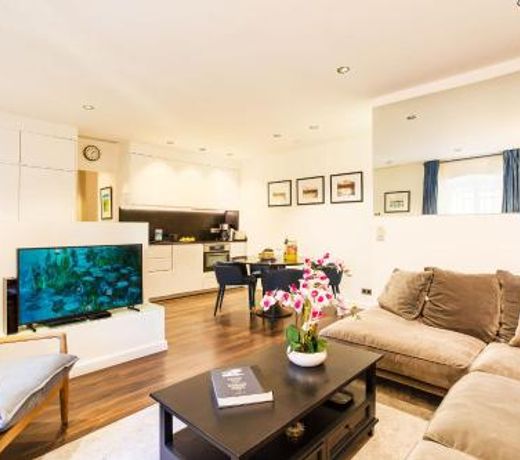 LE MAY AP4338 By Riviera Holiday Homes