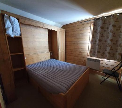 Joli appartement avec terrasse vue sur les montagnes