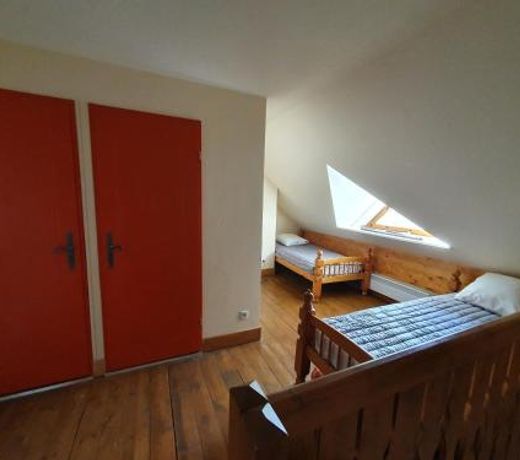 Joli appartement avec terrasse vue sur les montagnes