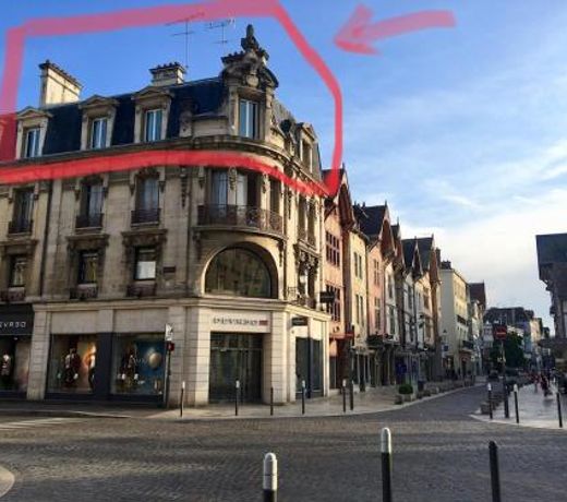 Le millesime 2 : hyper centre