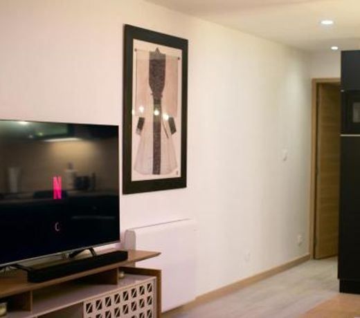Grand studio 40m2 chaleureux - Jacuzzi