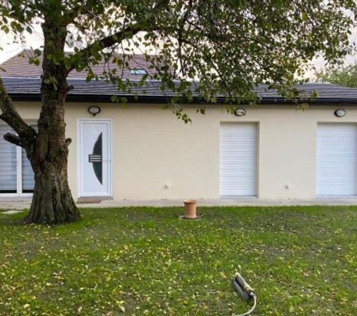 Logement proche de lâaeroport CDG et parc des expo