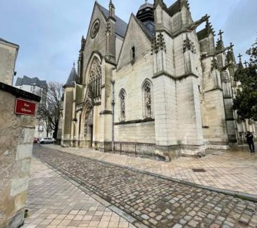 Le Chaumont The Temple of Modernism