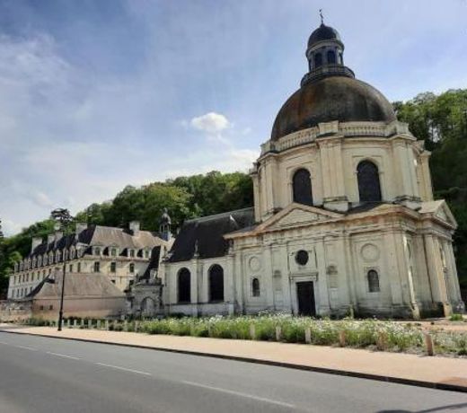 Maison au pied du ChÃ¢teau-Cour-Proche Centre Ville