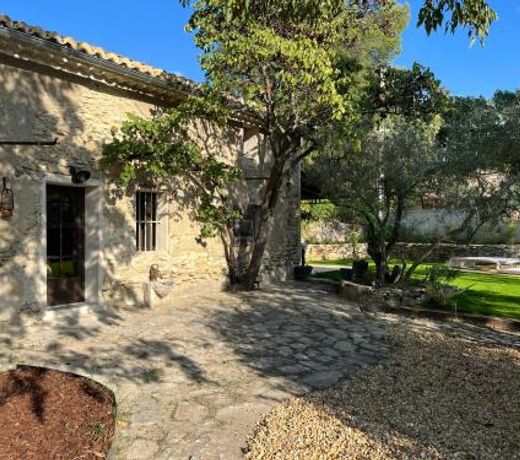 Le Mazet de l'Isle sur la Sorgue