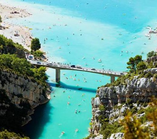 CAMPING 3* /LAC DE STE CROIX / GORGES DU VERDO / MOUSTIERS STE MARIE / ACTVITES NAUTIQUES / RANDONNEES