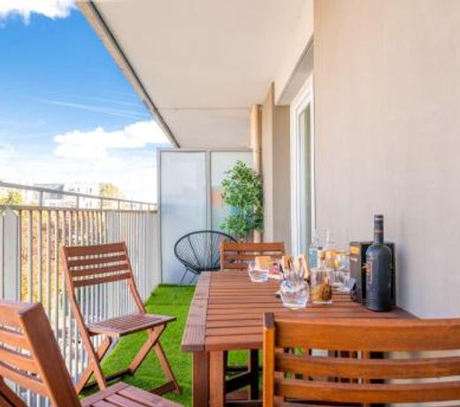 CAOPEO - Top Hôte Paris - 8 personnes Balcon Parking
