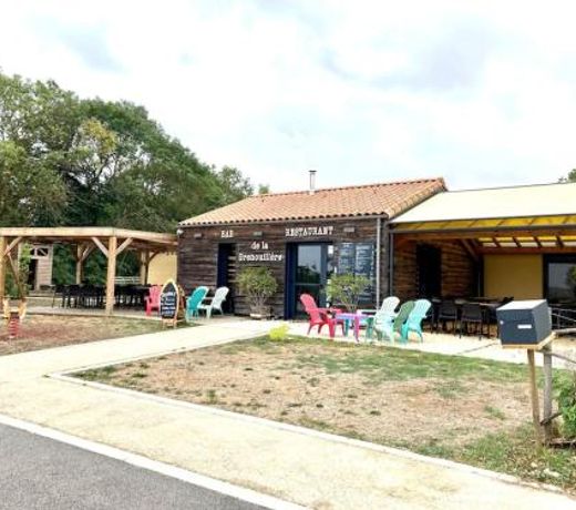 Maison en pierre avec jardin Ã  15 min des plages