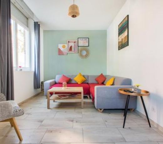 Cosy house 10P - 5 chambres -5 salles de bain - proche Lille et toutes commodités