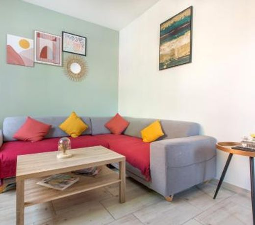 Cosy house 10P - 5 chambres -5 salles de bain - proche Lille et toutes commodités