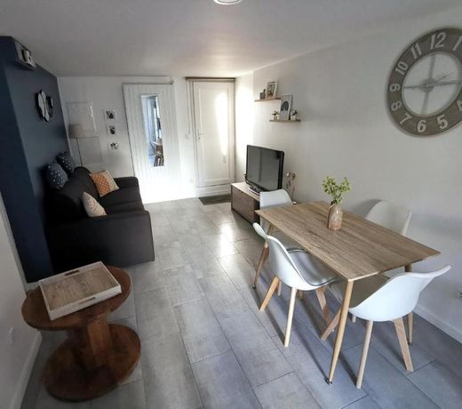 Agreable logis au calme avec jardin entre PARIS et EURODISNEY