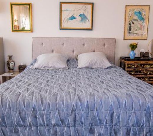 EXCEPTIONAL! PENTHOUSE in front of Monte Carlo Beach and Tennis Club