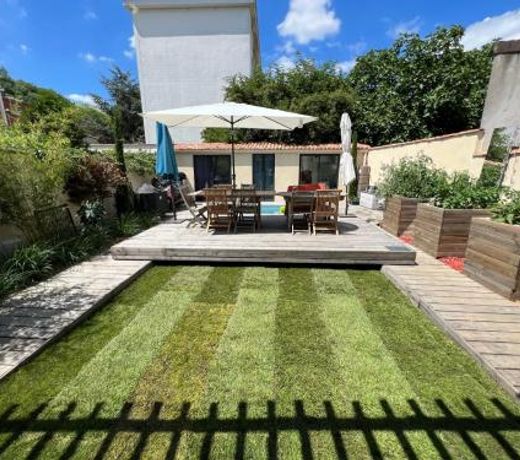 Maison avec piscine, sauna pour 8/10 personnes