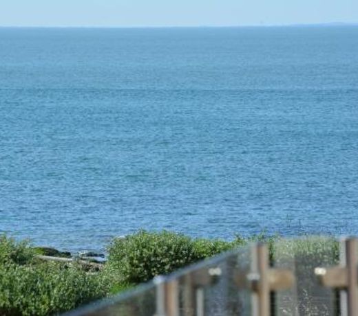 PREFAILLES vue mer