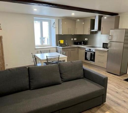 Bel appartement T3 proximite centre et commerces