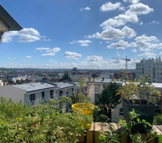 Belle chambre privee dans un appartement Ã  Nogent sur Marne