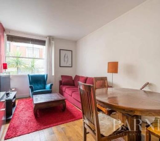 Neuilly-Sur-Seine f2 en rez de chaussée